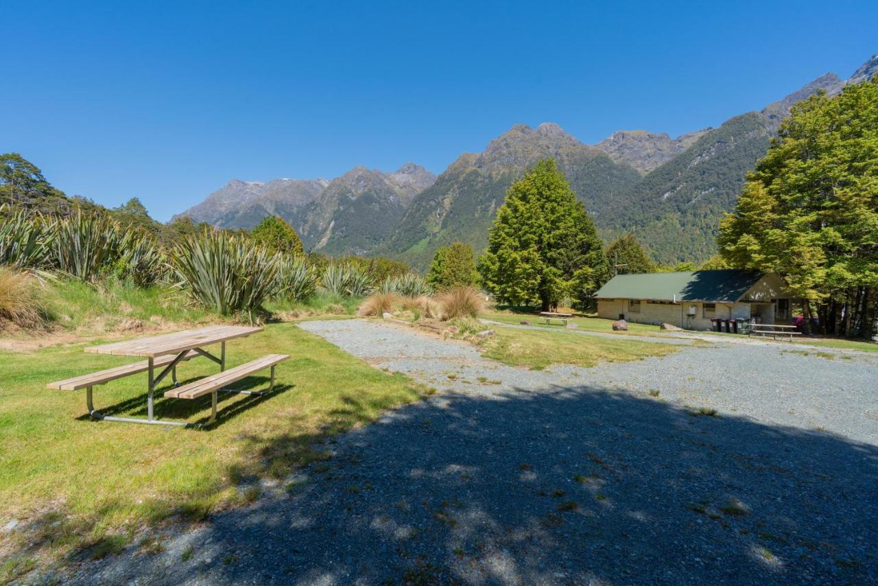 Eglinton Valley Camp Te Anau Downs Exteriér fotografie